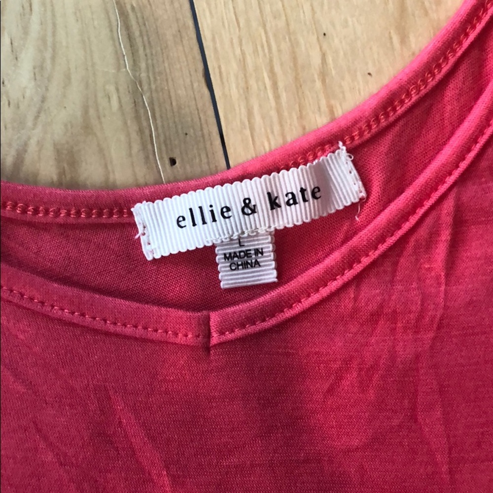 Cold Shoulder top - Picture 2 of 5